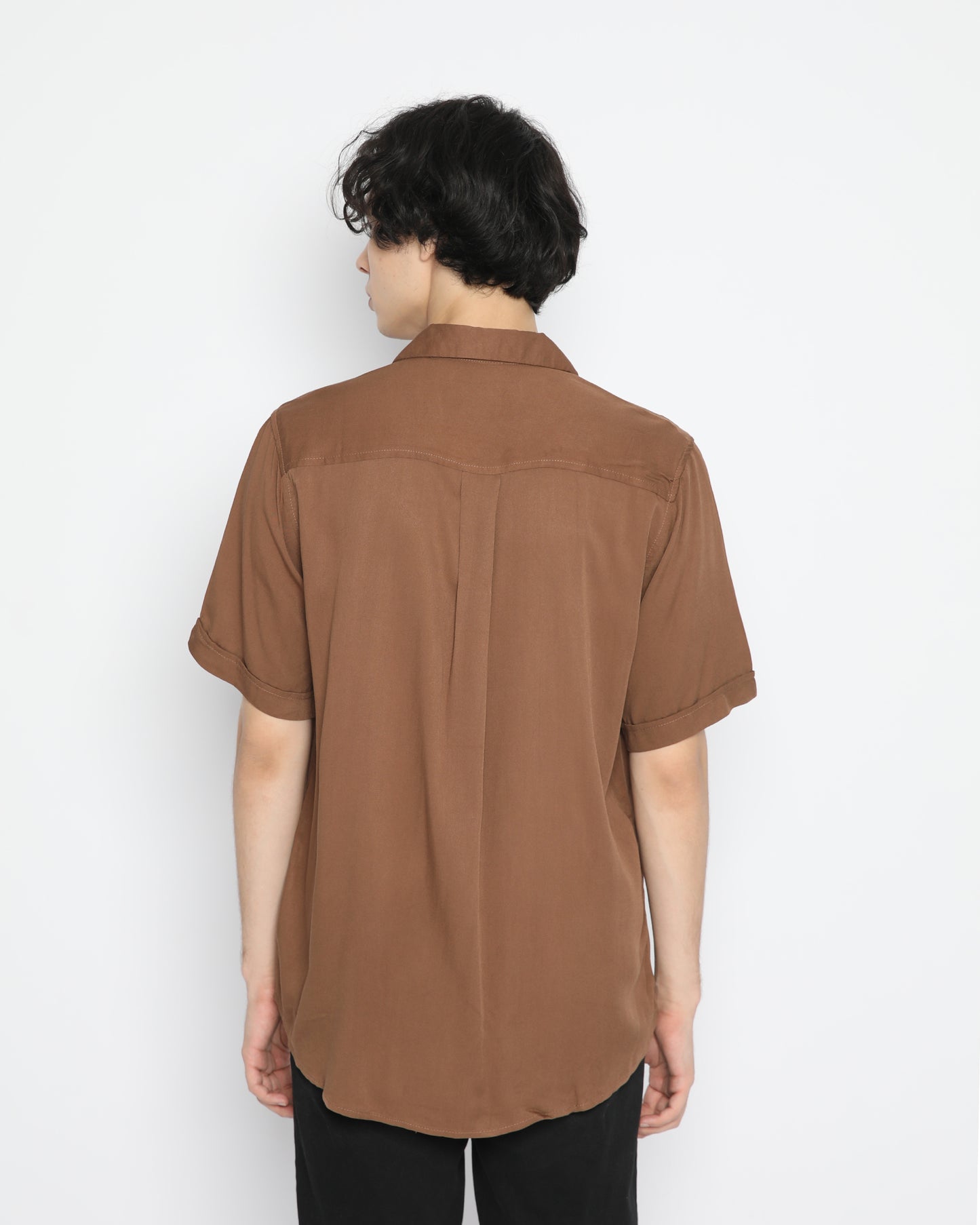 Erigo Short Shirt Delwyn Dark Brown Unisex