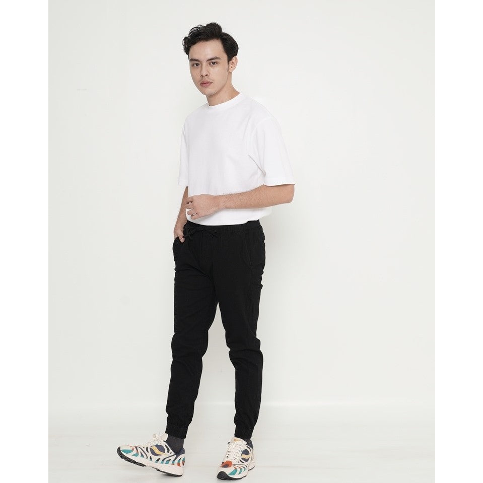 Erigo Jogger Pants Jessie Black Unisex
