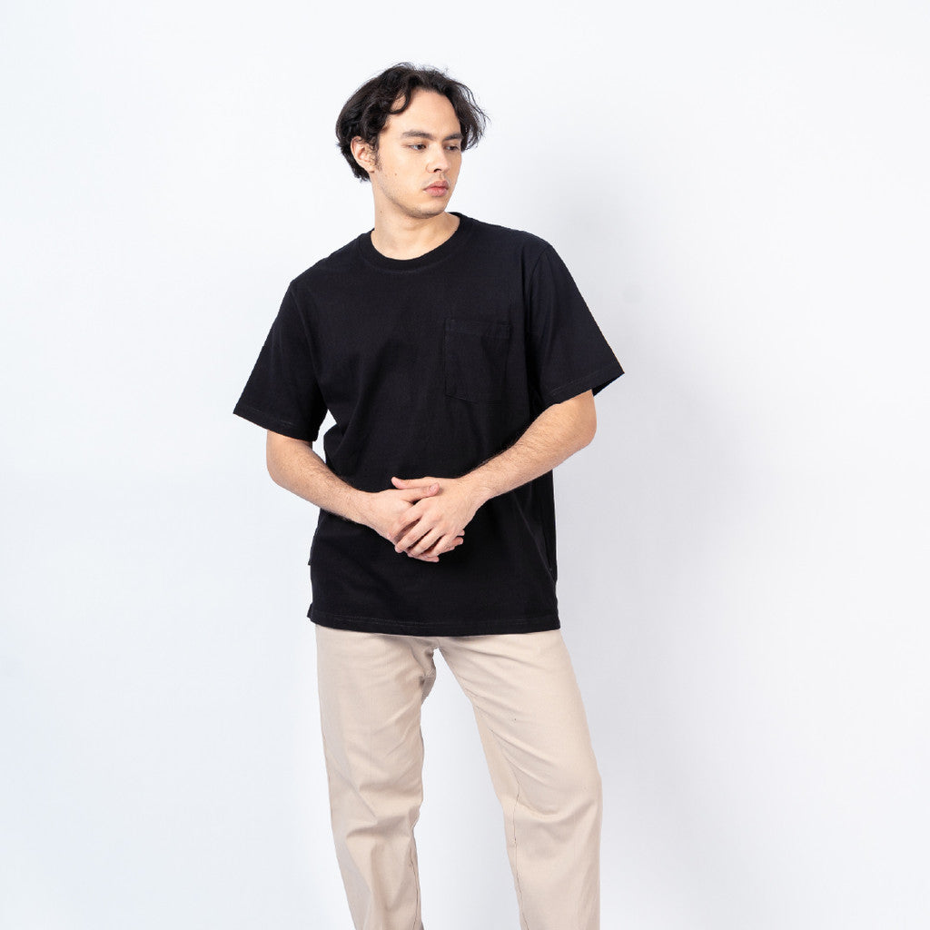 Erigo T-Shirt Oversize Pocket Kale Black - Kaos Oversize Unisex