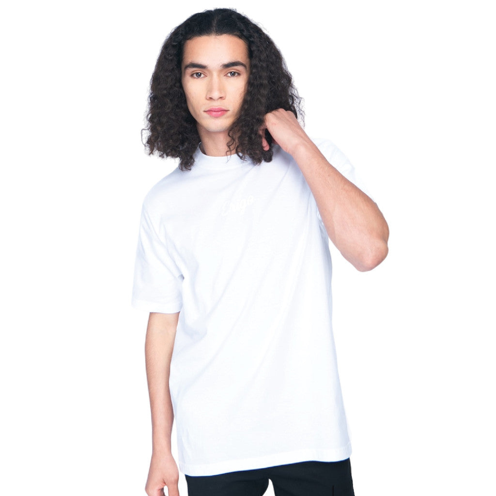 Erigo Bundling Paket Hemat T-Shirt Oversize Delvin White + T-Shirt Uyama Black Unisex