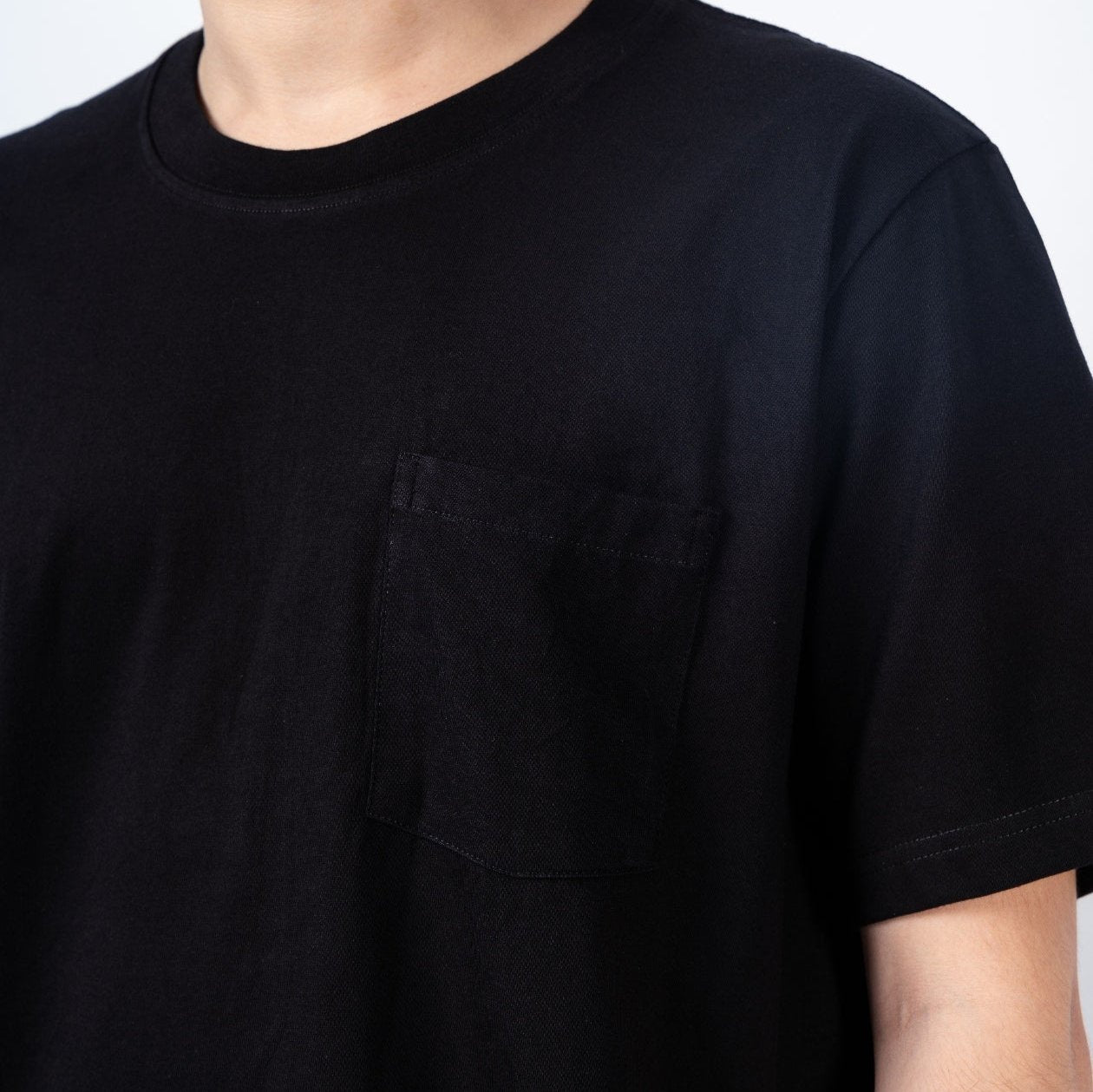 Erigo T-Shirt Oversize Pocket Basilia Black Unisex