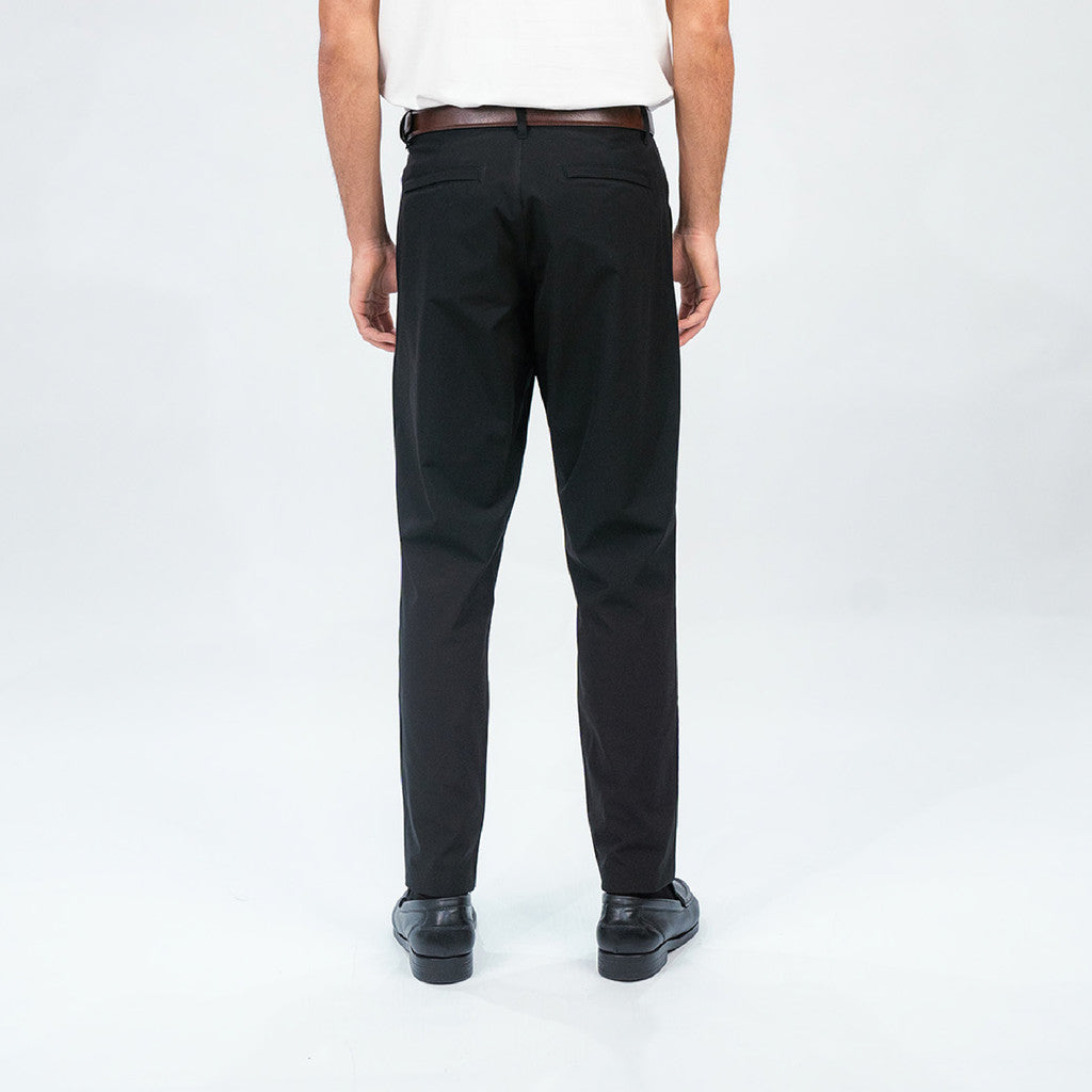 Erigo Relax Chino Pants Errol Black - Celana Panjang Relax Unisex