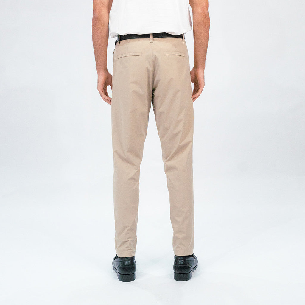 Erigo Relax Chino Pants Evander Light Khaky - Celana Panjang Relax Unisex