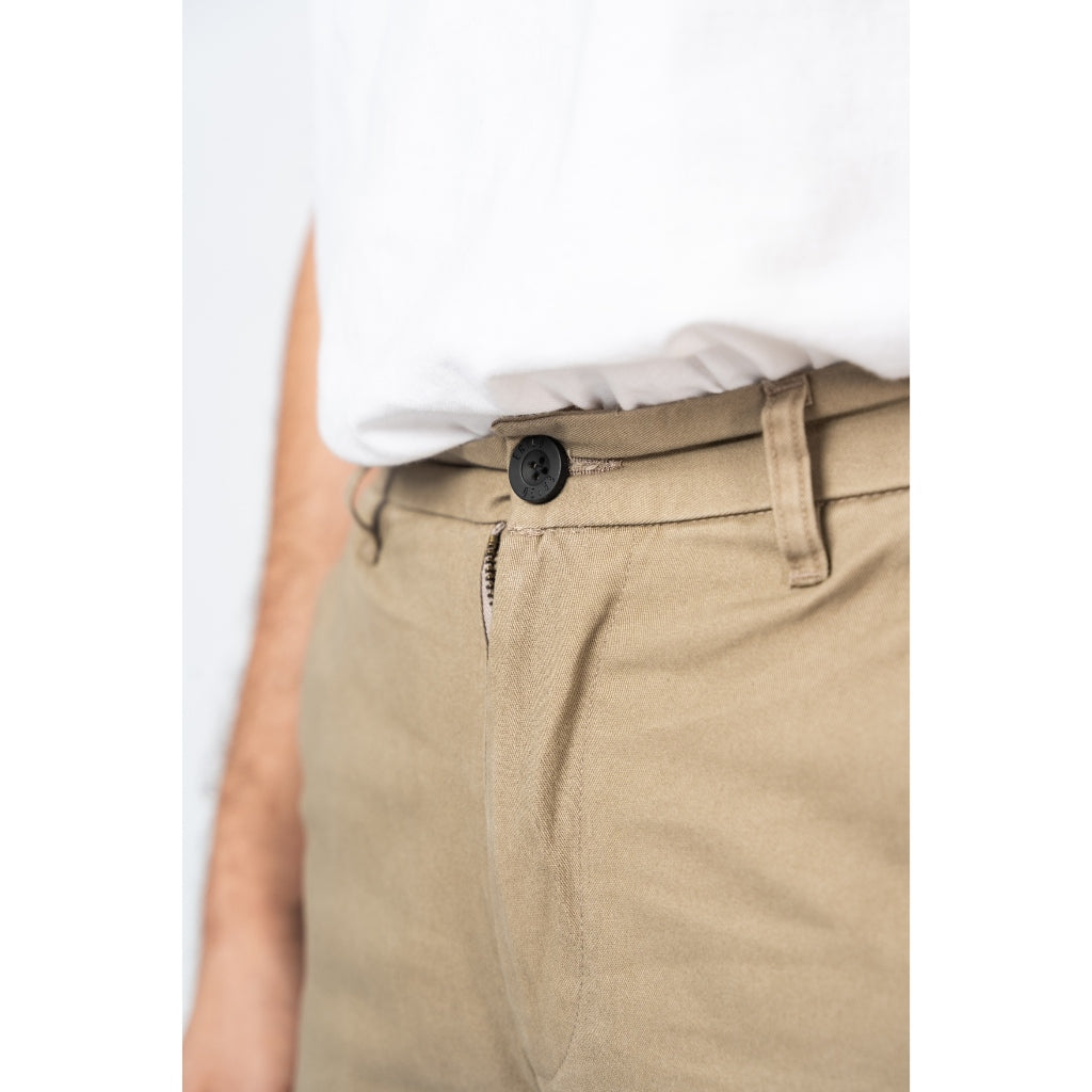 Erigo Chino Pants Reguler Jerick Beige