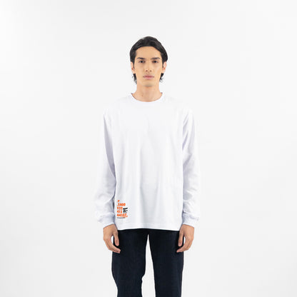 Erigo T-Shirt Long Sleeve Oversize Maeve White - Kaos Lengan Panjang Unisex